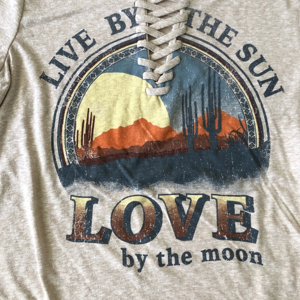 Women’s Graphic Tee Top T Shirt -Rue 21 - Picture 3 of 6